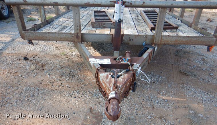 image for item DG1709 2008 Diamond T  utility trailer