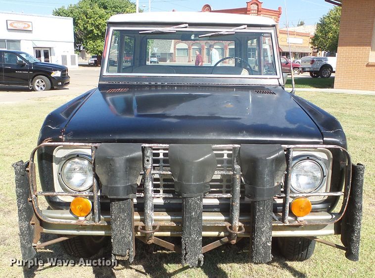 image for item DI5714 1971 Ford Bronco  SUV