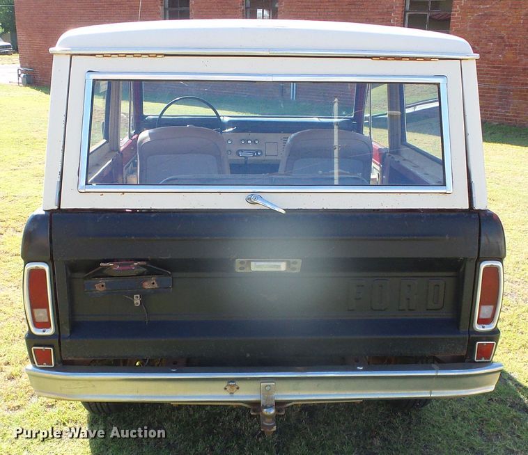 image for item DI5714 1971 Ford Bronco  SUV