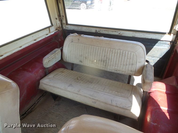 image for item DI5714 1971 Ford Bronco  SUV