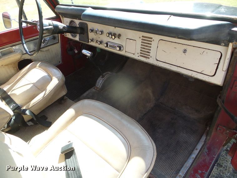 image for item DI5714 1971 Ford Bronco  SUV