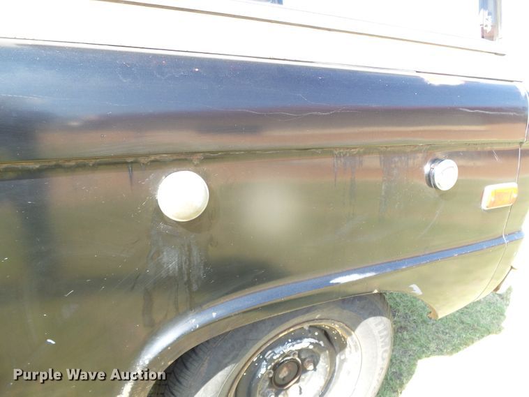 image for item DI5714 1971 Ford Bronco  SUV