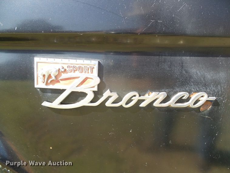 image for item DI5714 1971 Ford Bronco  SUV