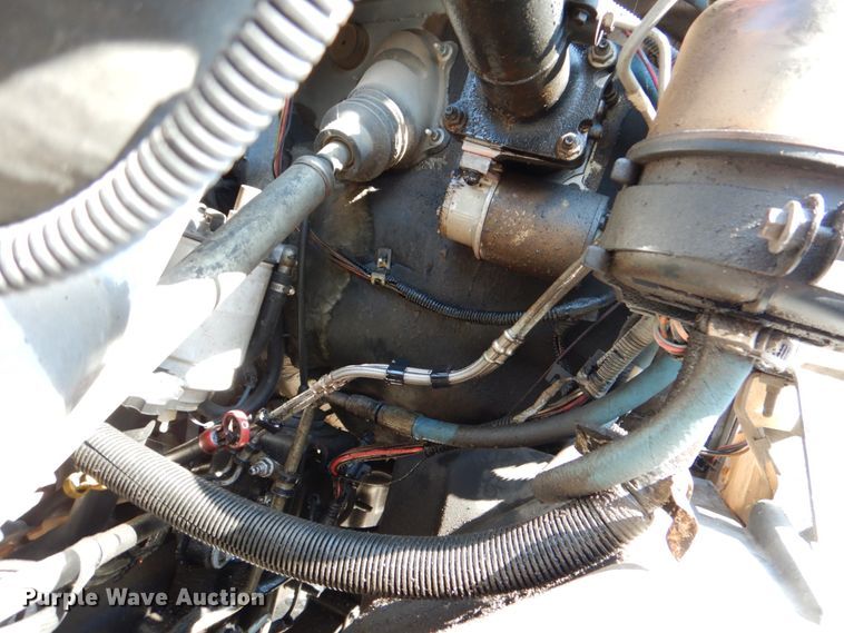 image for item DJ0787 2006 GMC C5500  flatbed truck