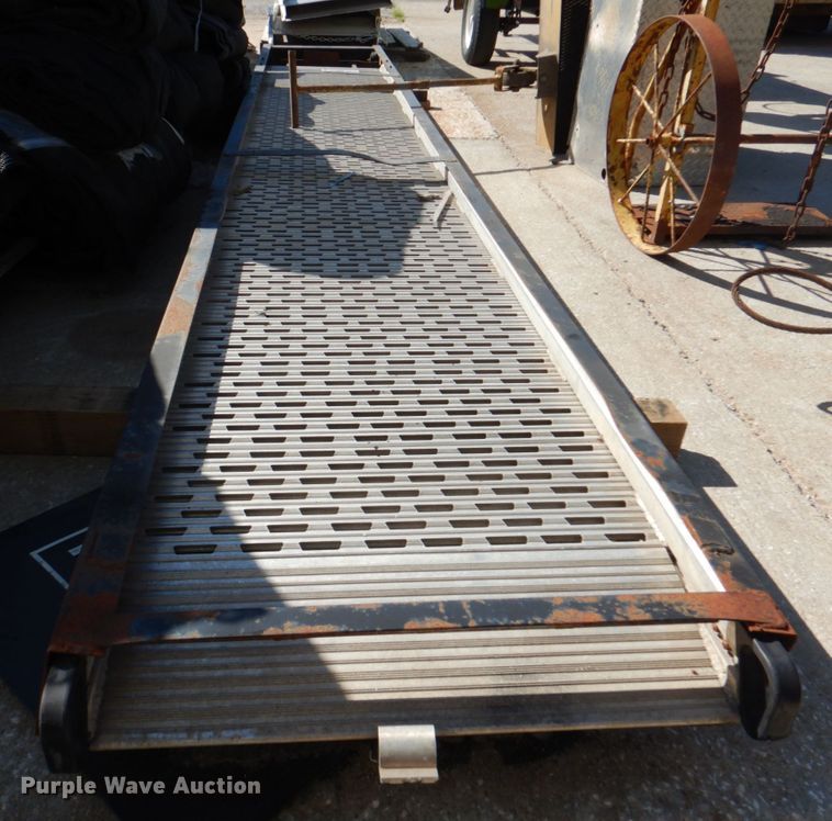 image for item DL0127 Box truck slider ramp