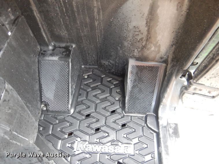 image for item DL0136 2020 Kawasaki Teryx Le 800  utility vehicle