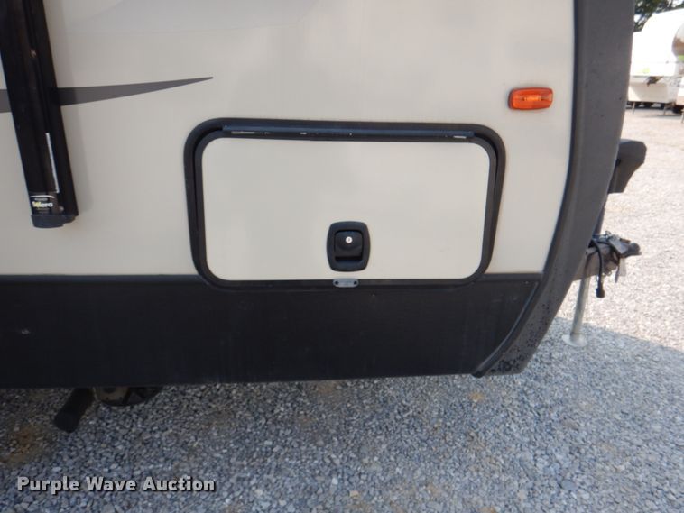 image for item DL0137 2018 Keystone Laredo 330RL  camper