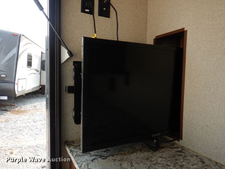 image for item DL0137 2018 Keystone Laredo 330RL  camper