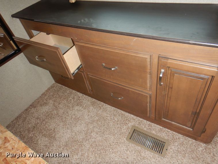 image for item DL0137 2018 Keystone Laredo 330RL  camper