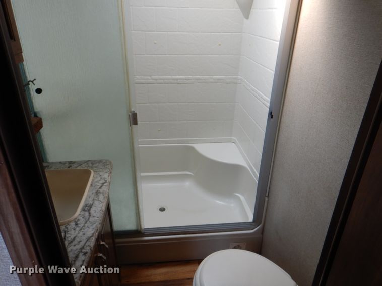 image for item DL0137 2018 Keystone Laredo 330RL  camper