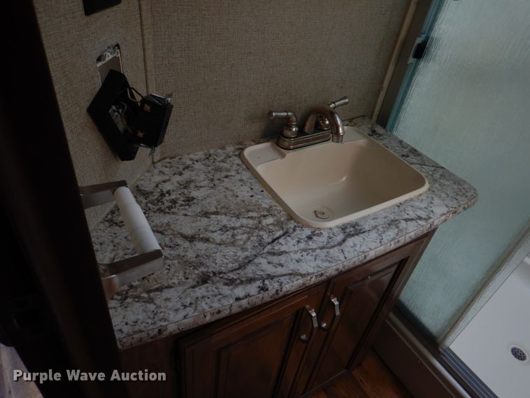 image for item DL0137 2018 Keystone Laredo 330RL  camper