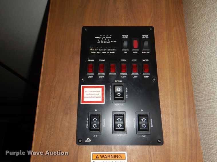 image for item DL0137 2018 Keystone Laredo 330RL  camper