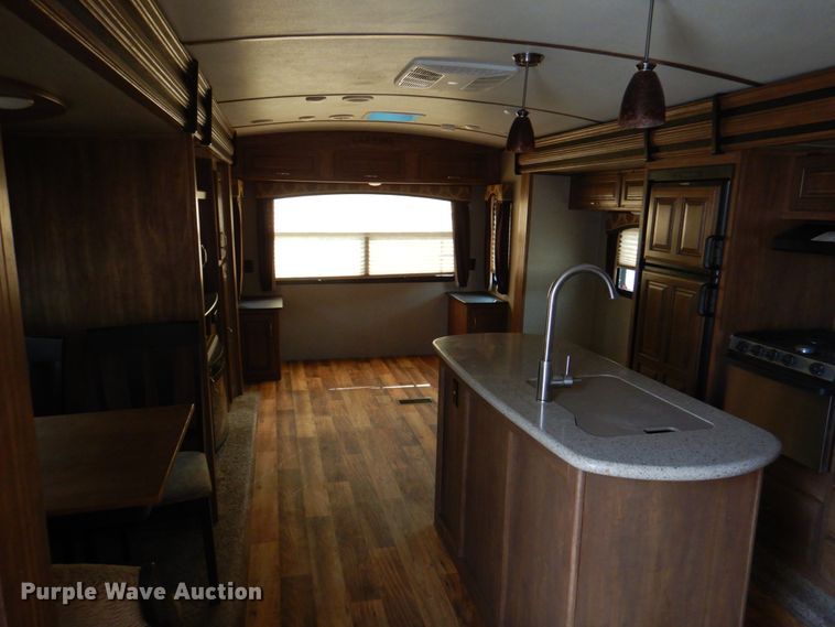 image for item DL0137 2018 Keystone Laredo 330RL  camper