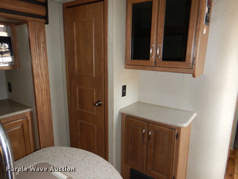 image for item DL0137 2018 Keystone Laredo 330RL  camper