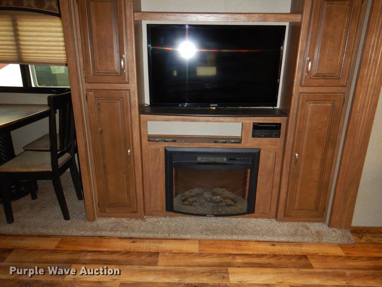 image for item DL0137 2018 Keystone Laredo 330RL  camper