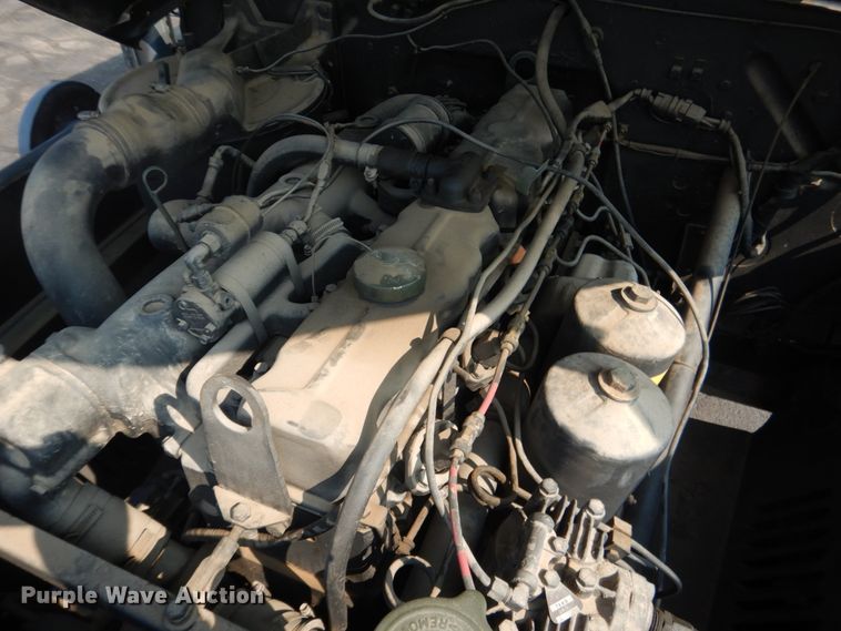 image for item DL4996 1989 Kaiser Jeep M35A2  box truck