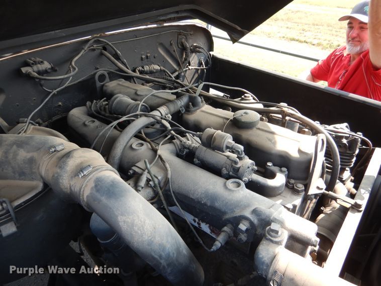 image for item DL4996 1989 Kaiser Jeep M35A2  box truck