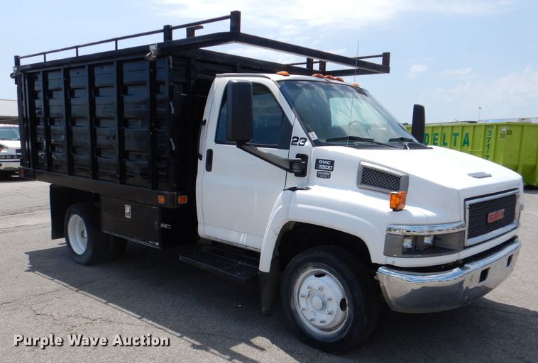 image for item DM0049 2006 GMC C5500  flatbed truck