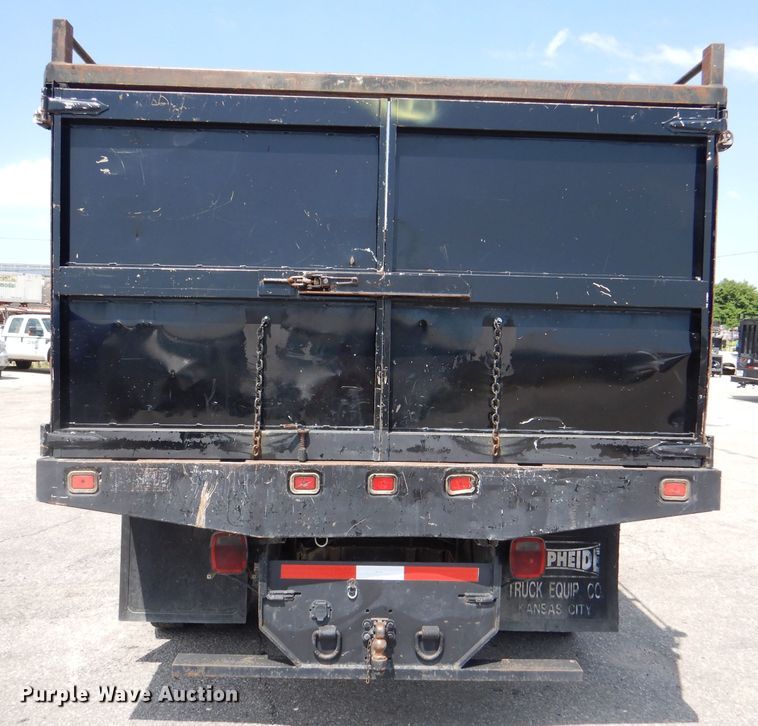 image for item DM0049 2006 GMC C5500  flatbed truck