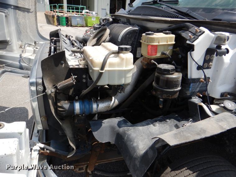 image for item DM0049 2006 GMC C5500  flatbed truck