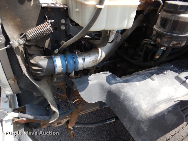 image for item DM0049 2006 GMC C5500  flatbed truck