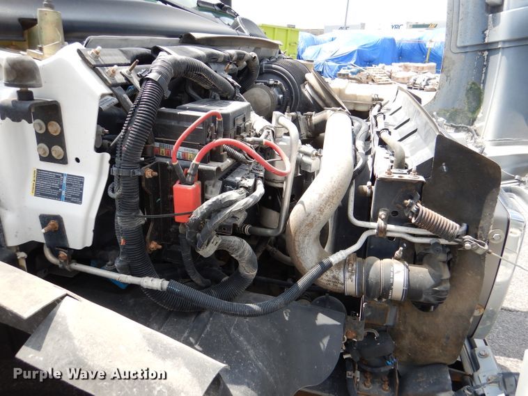 image for item DM0049 2006 GMC C5500  flatbed truck