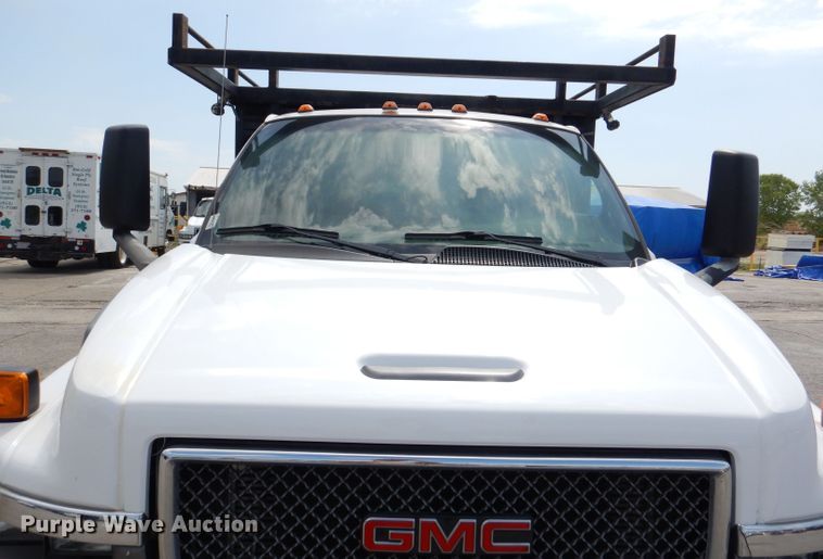 image for item DM0049 2006 GMC C5500  flatbed truck