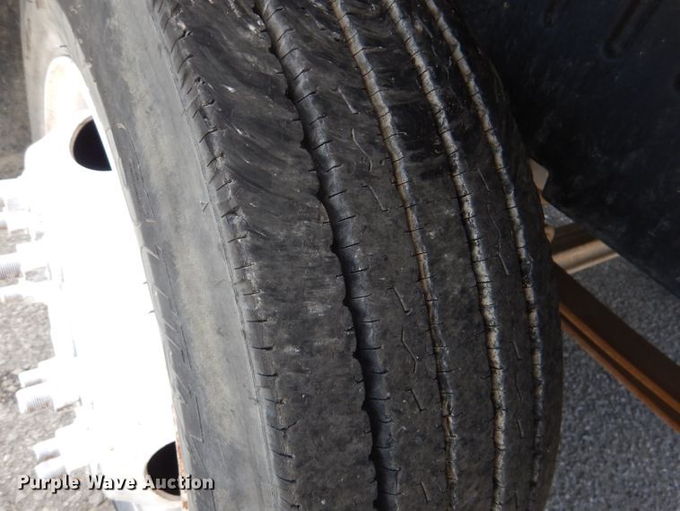 image for item DM0049 2006 GMC C5500  flatbed truck