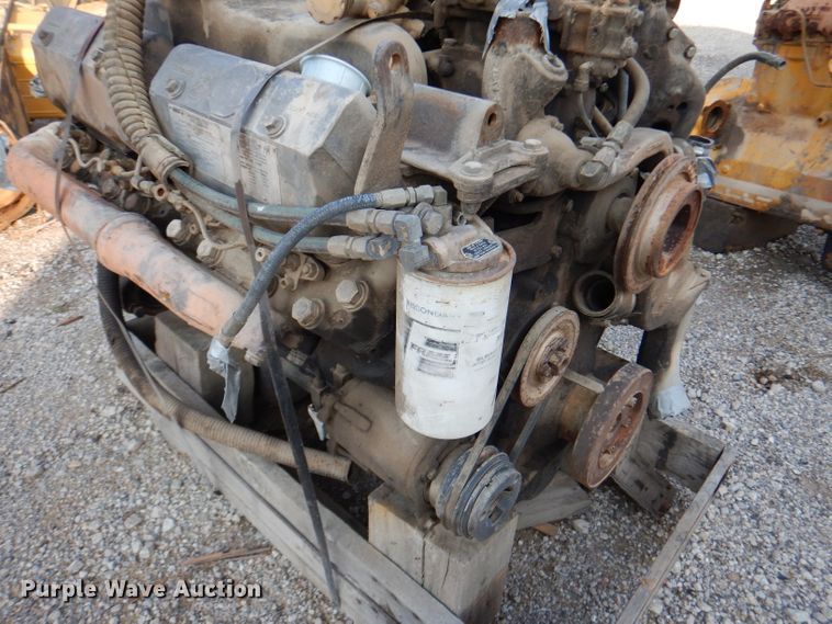 image for item DM1477 Mack ENDT 865  engine
