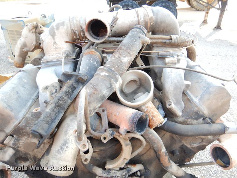 image for item DM1477 Mack ENDT 865  engine