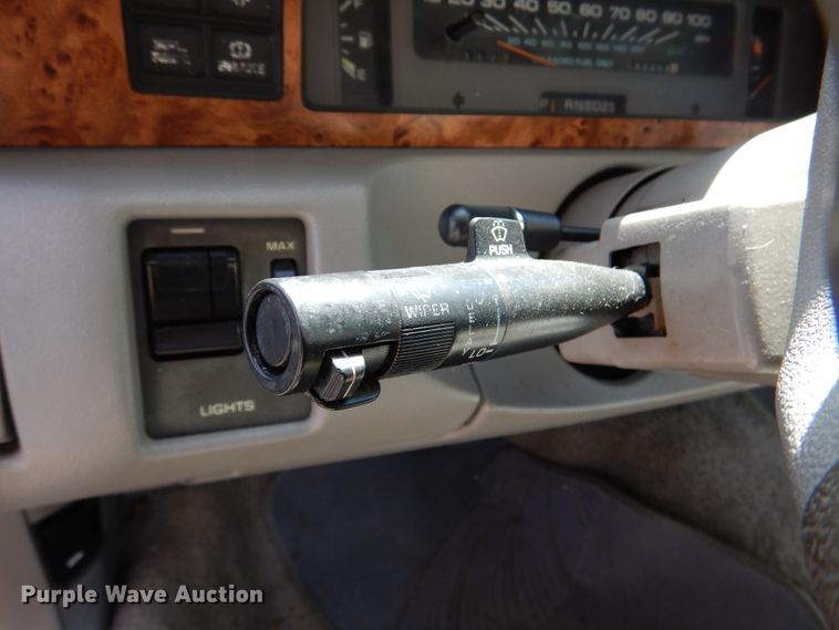 image for item DM6430 1992 Chevrolet Caprice Wagon