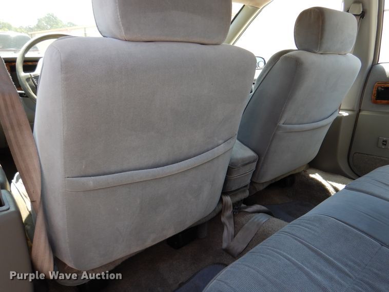 image for item DM6430 1992 Chevrolet Caprice Wagon