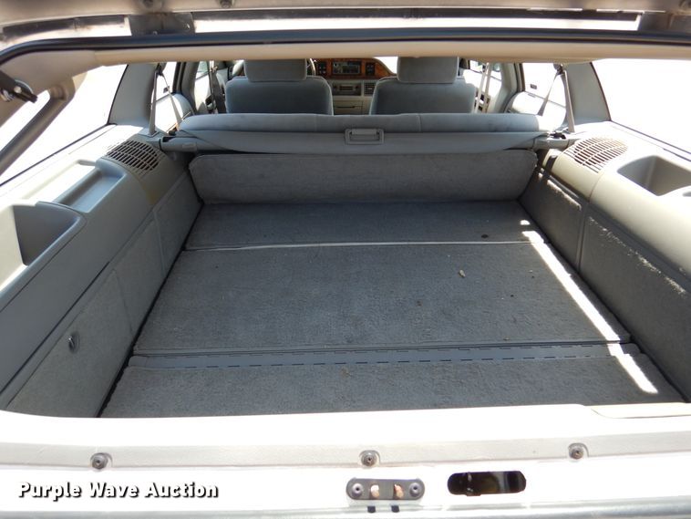 image for item DM6430 1992 Chevrolet Caprice Wagon