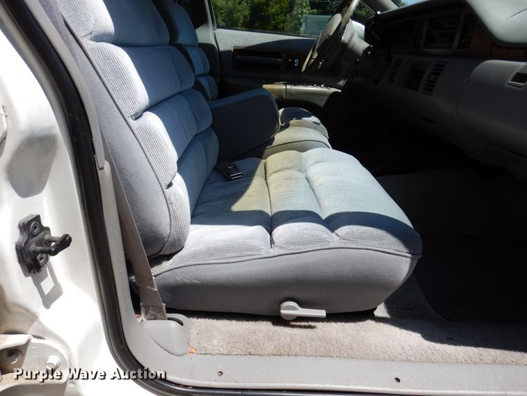 image for item DM6430 1992 Chevrolet Caprice Wagon