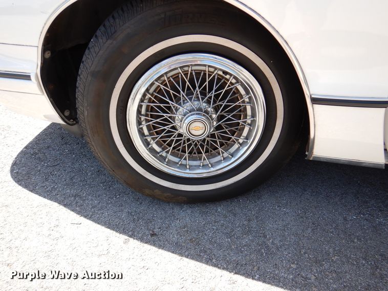 image for item DM6430 1992 Chevrolet Caprice Wagon