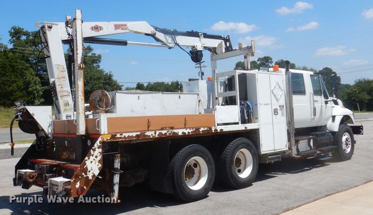 image for item DM6431 2010 International 7400  utility / service truck