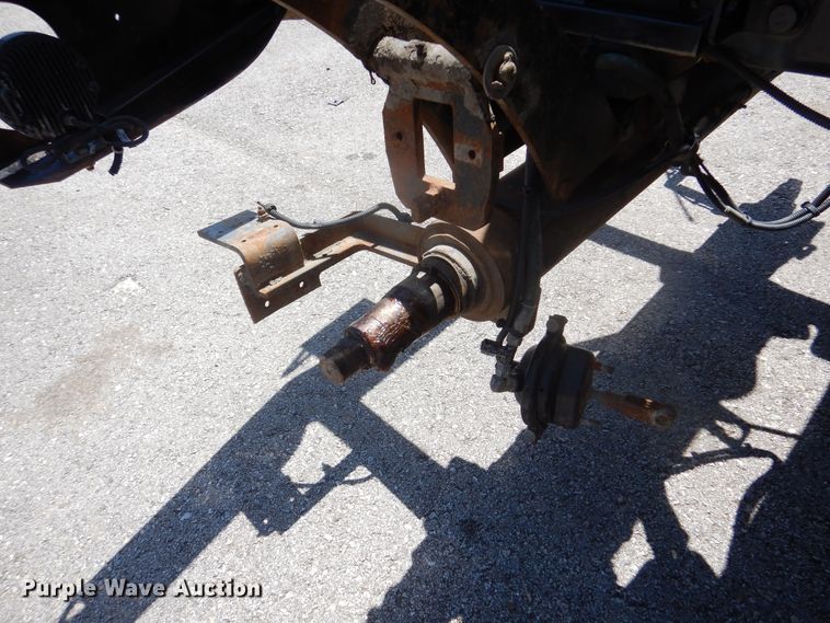 image for item DM6431 2010 International 7400  utility / service truck