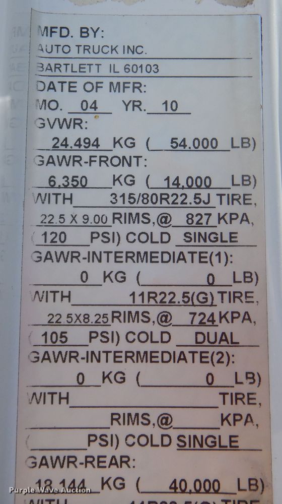 image for item DM6431 2010 International 7400  utility / service truck