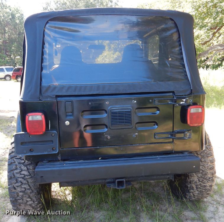 image for item DM6434 2004 Jeep Wrangler  SUV