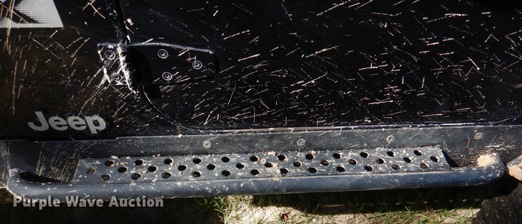 image for item DM6434 2004 Jeep Wrangler  SUV