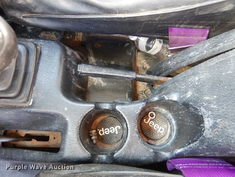 image for item DM6434 2004 Jeep Wrangler  SUV