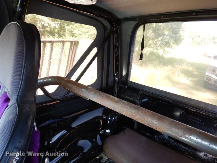 image for item DM6434 2004 Jeep Wrangler  SUV