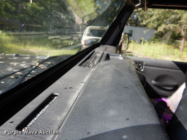 image for item DM6434 2004 Jeep Wrangler  SUV