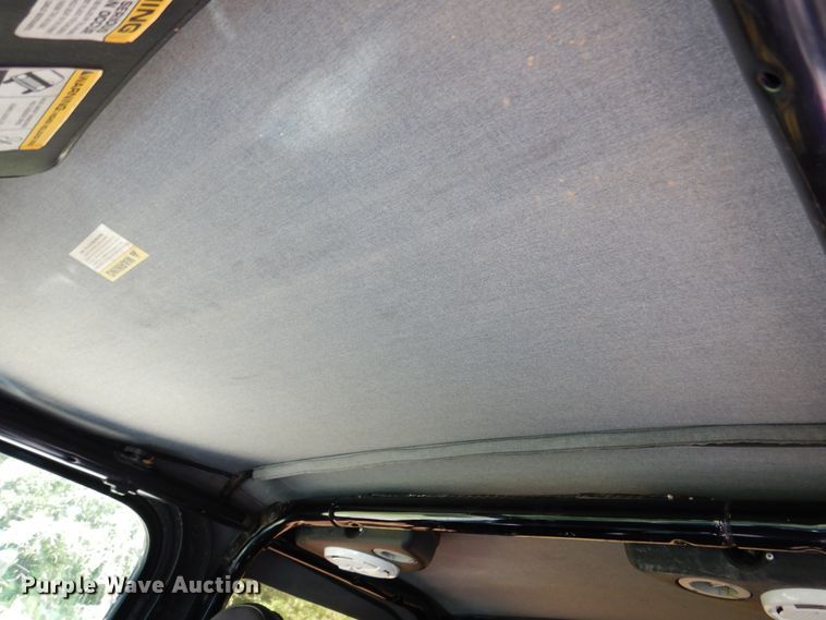 image for item DM6434 2004 Jeep Wrangler  SUV