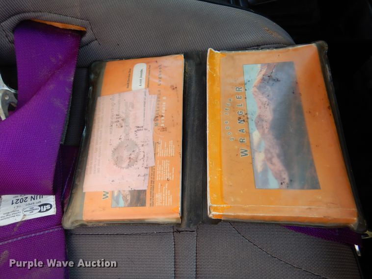 image for item DM6434 2004 Jeep Wrangler  SUV