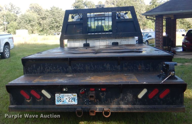 image for item DM6435 2014 Ford F450 Super Duty  Crew Cab flatbed truck