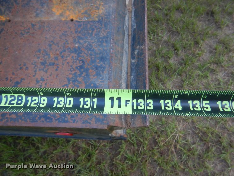 image for item DM6435 2014 Ford F450 Super Duty  Crew Cab flatbed truck