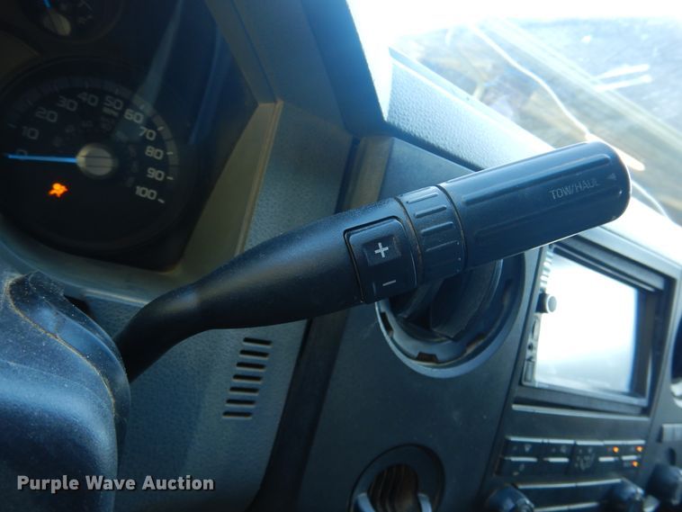 image for item DM6435 2014 Ford F450 Super Duty  Crew Cab flatbed truck