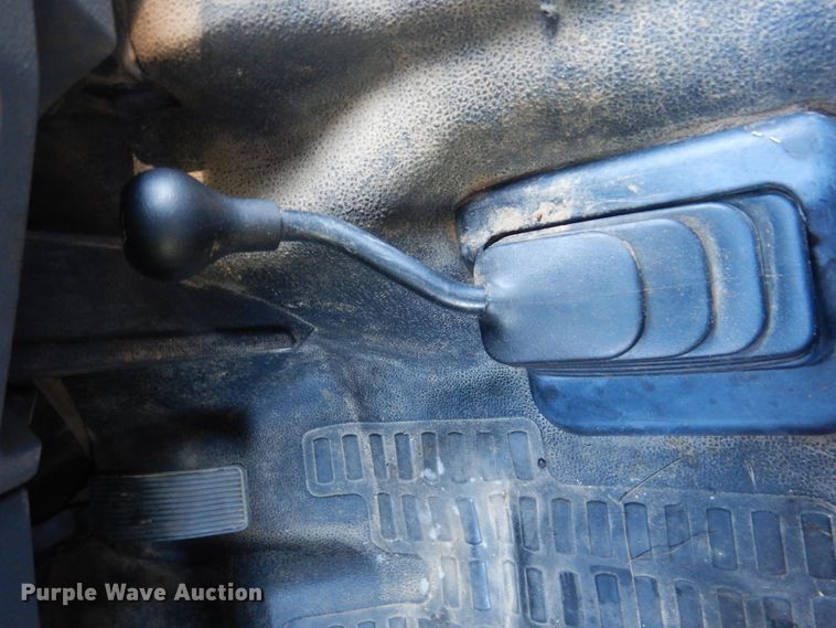 image for item DM6435 2014 Ford F450 Super Duty  Crew Cab flatbed truck