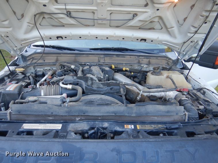 image for item DM6435 2014 Ford F450 Super Duty  Crew Cab flatbed truck